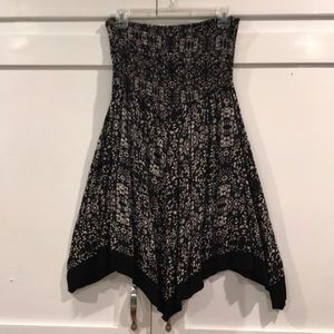 Size L Staring at Stars Strapless dress